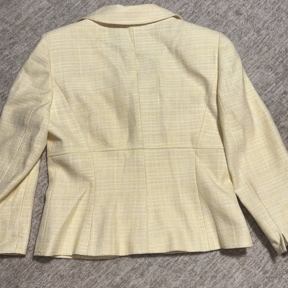 Medium 8/10 TAHARI women's yellow Twill blazer/suit jacket - Picture 5 of 5